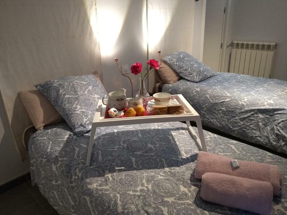 Cozy Apartament 10 Minutes From The Heart Of Мадрид Экстерьер фото